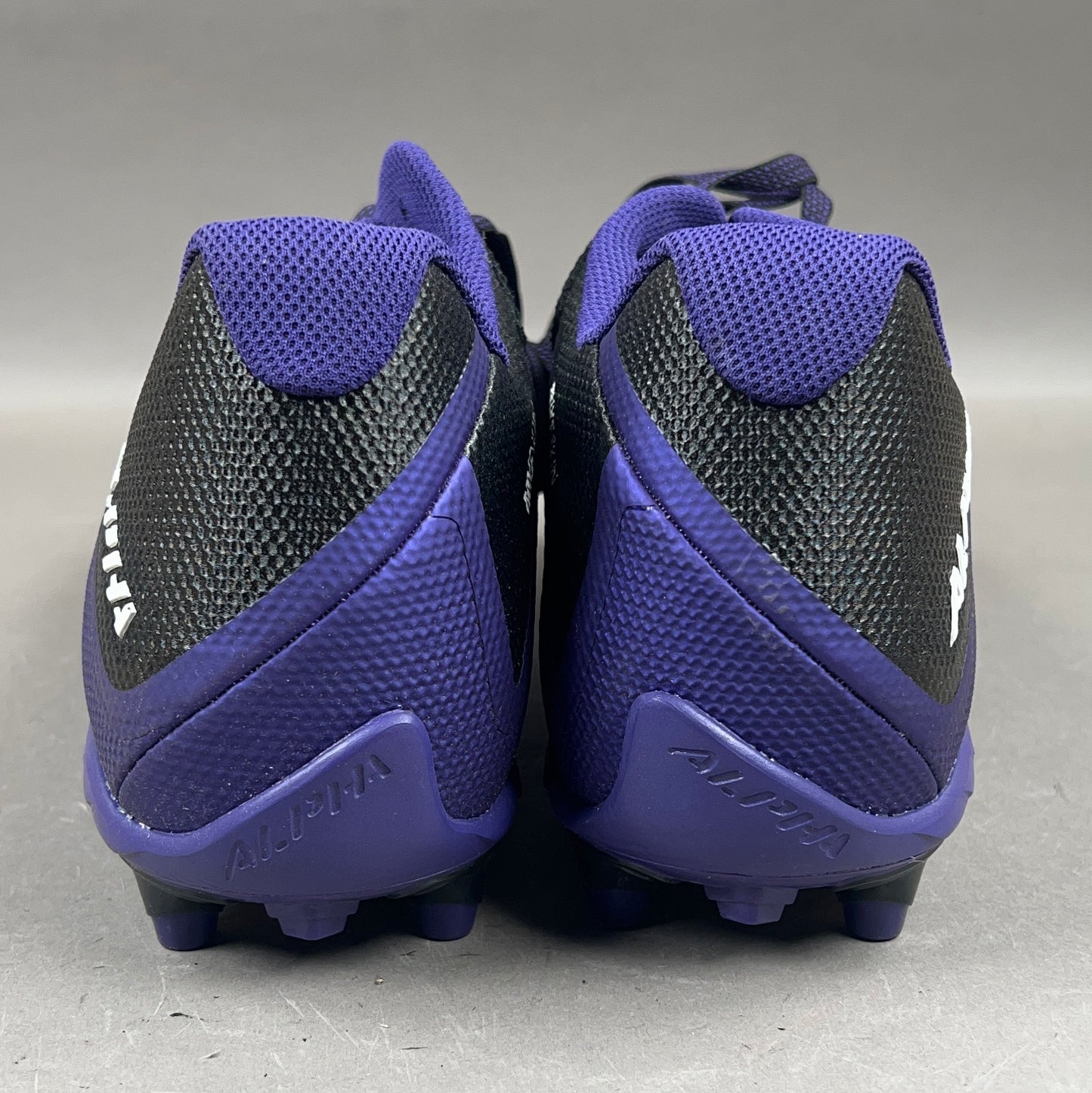 Nike Alpha Pro Low Size 16 Football Cleats