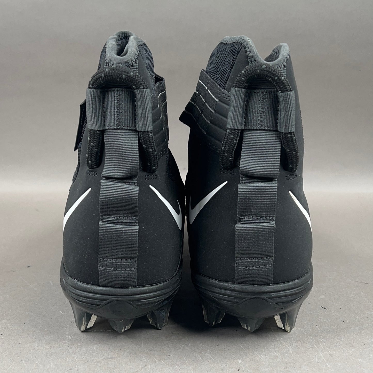 Nike Force Savage Pro 2 Size 16 Football Cleats