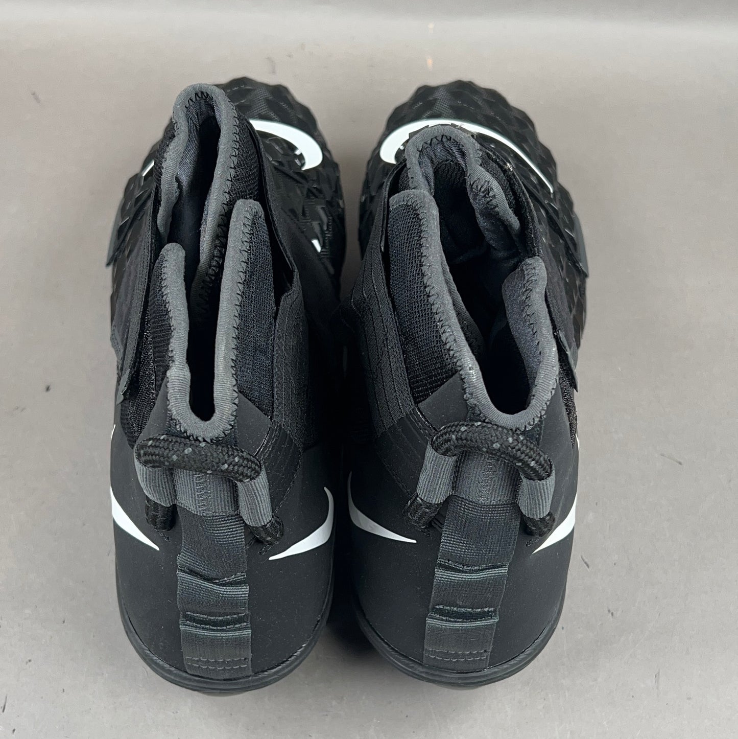Nike Force Savage Pro 2 Size 16 Football Cleats