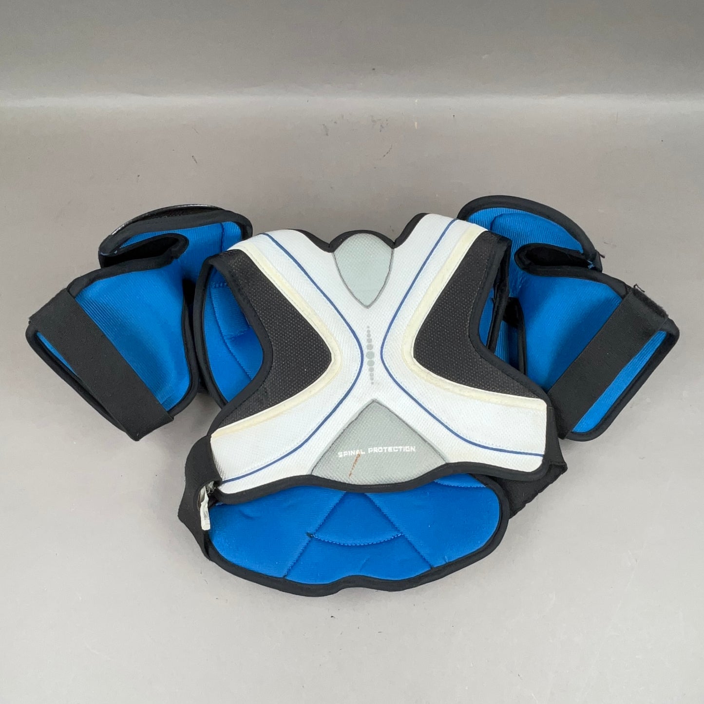 Bauer Supreme One.15 Youth Large Hockey Shoulder Pads