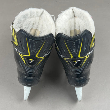 CCM Tacks Classic Size 3 Junior Hockey Skates