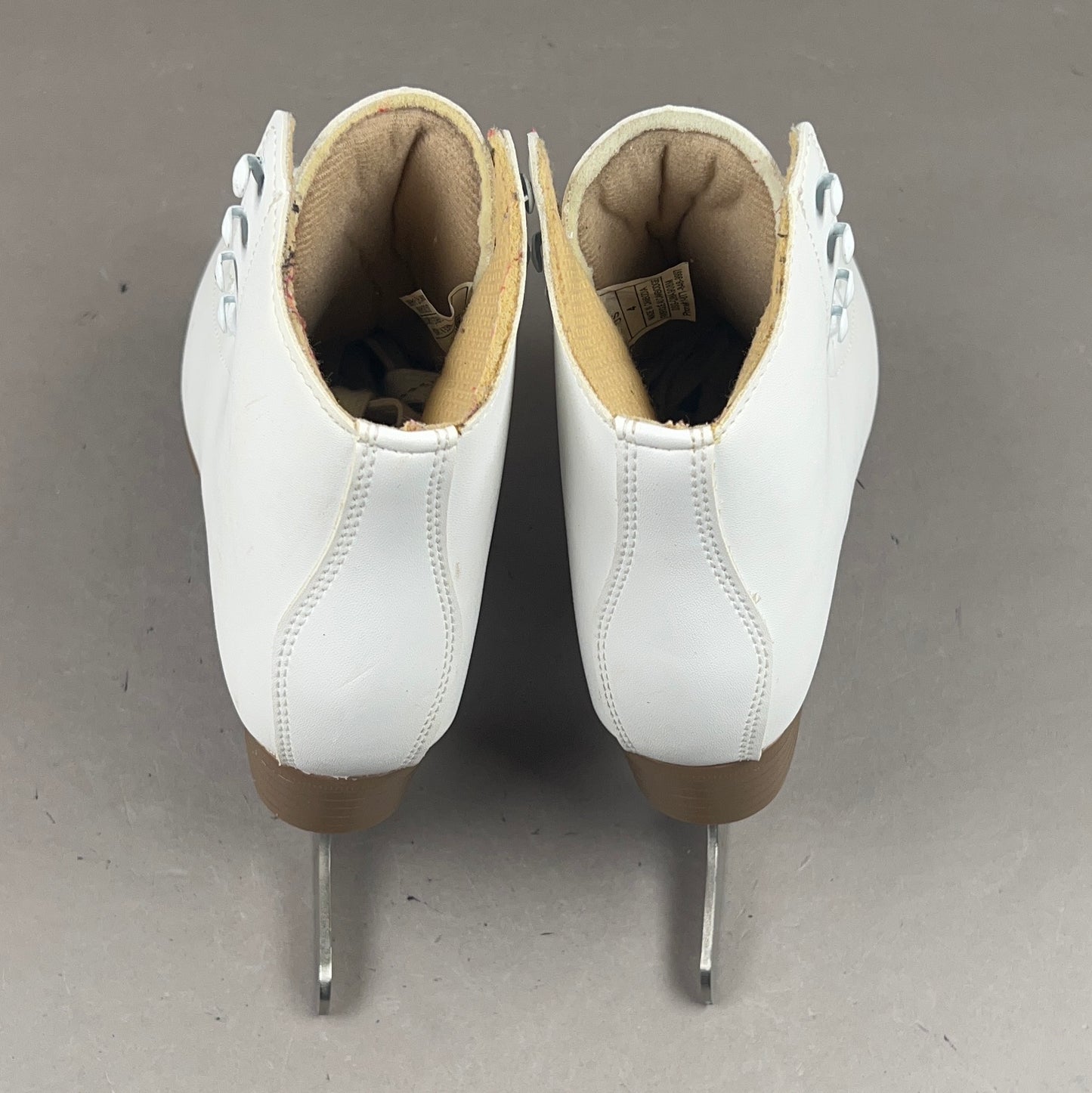 DBX Classic Size 4 Ice Skates
