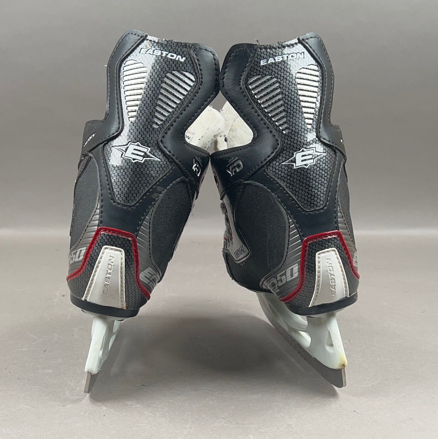 Easton Synergy EQ50 Size 13Y Youth Hockey Skates