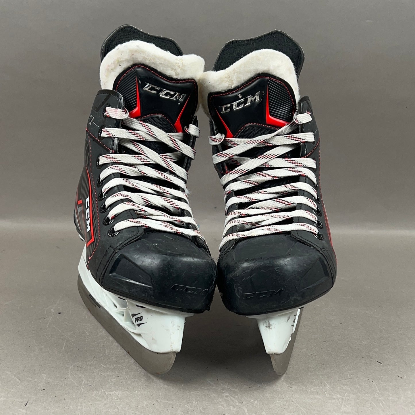 CCM Jetspeed FT1 Size 12.5Y Youth Hockey Skates