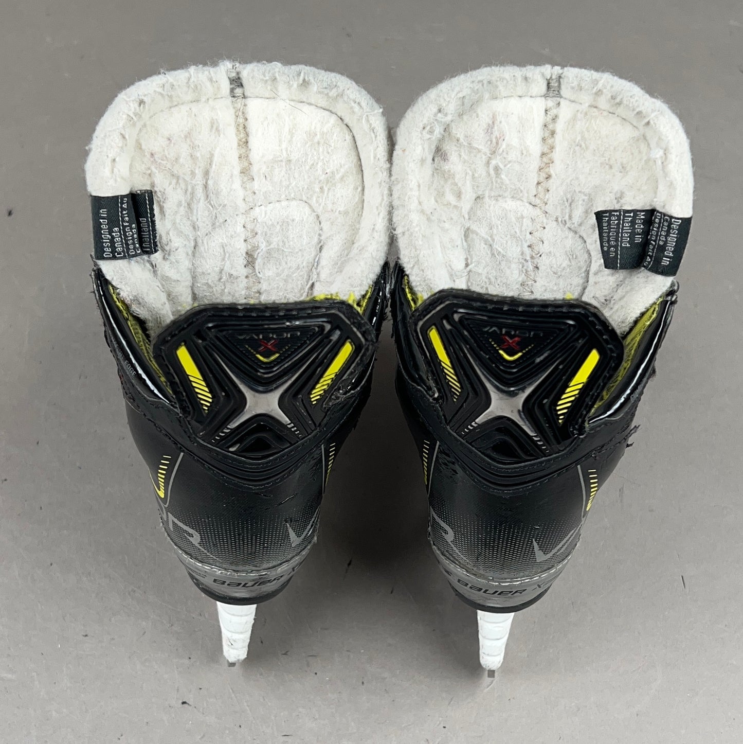 Bauer Vapor 3X Size 8Y Youth Hockey Skates
