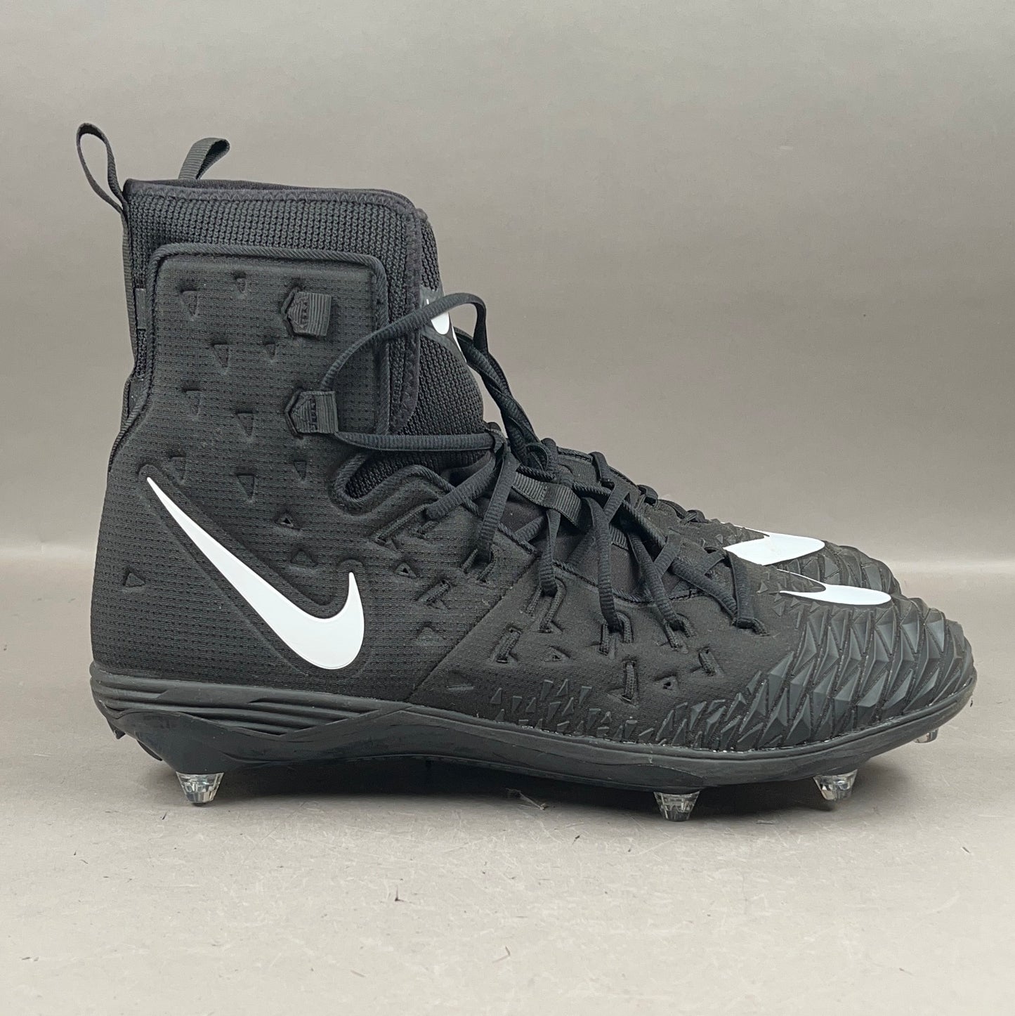 Nike Force Savage Pro Size 17 Football Cleats