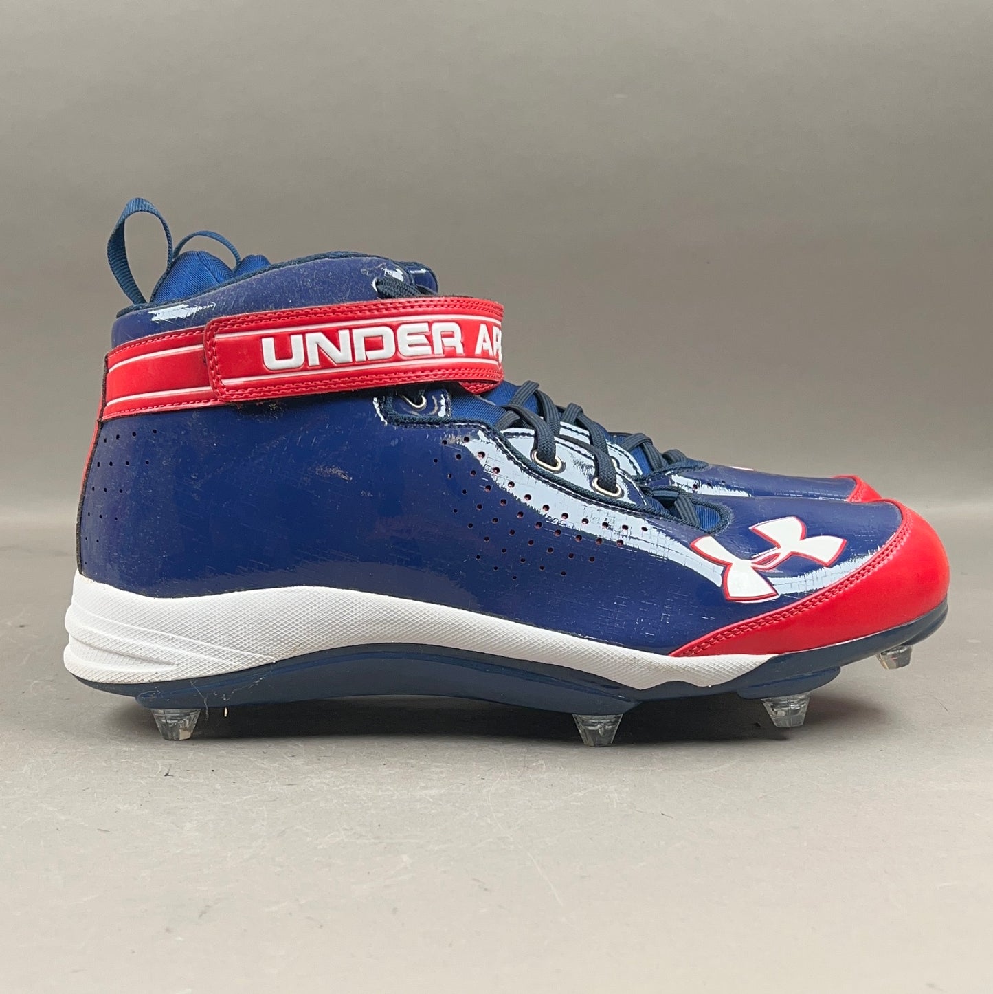 Under Armour Team-Issued Tom Brady TB12 Size 13 Football Cleats