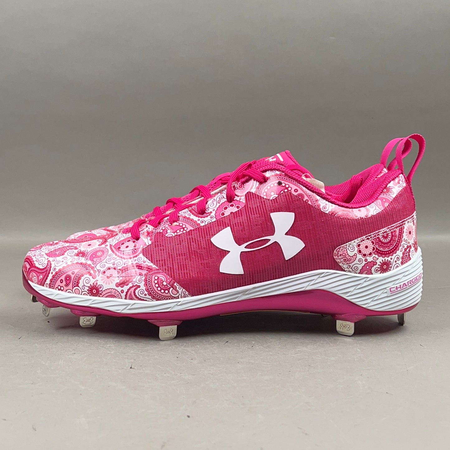 Under Armour Team Heater Low ST Mother's Day Size 12.5 Baseball Cleats