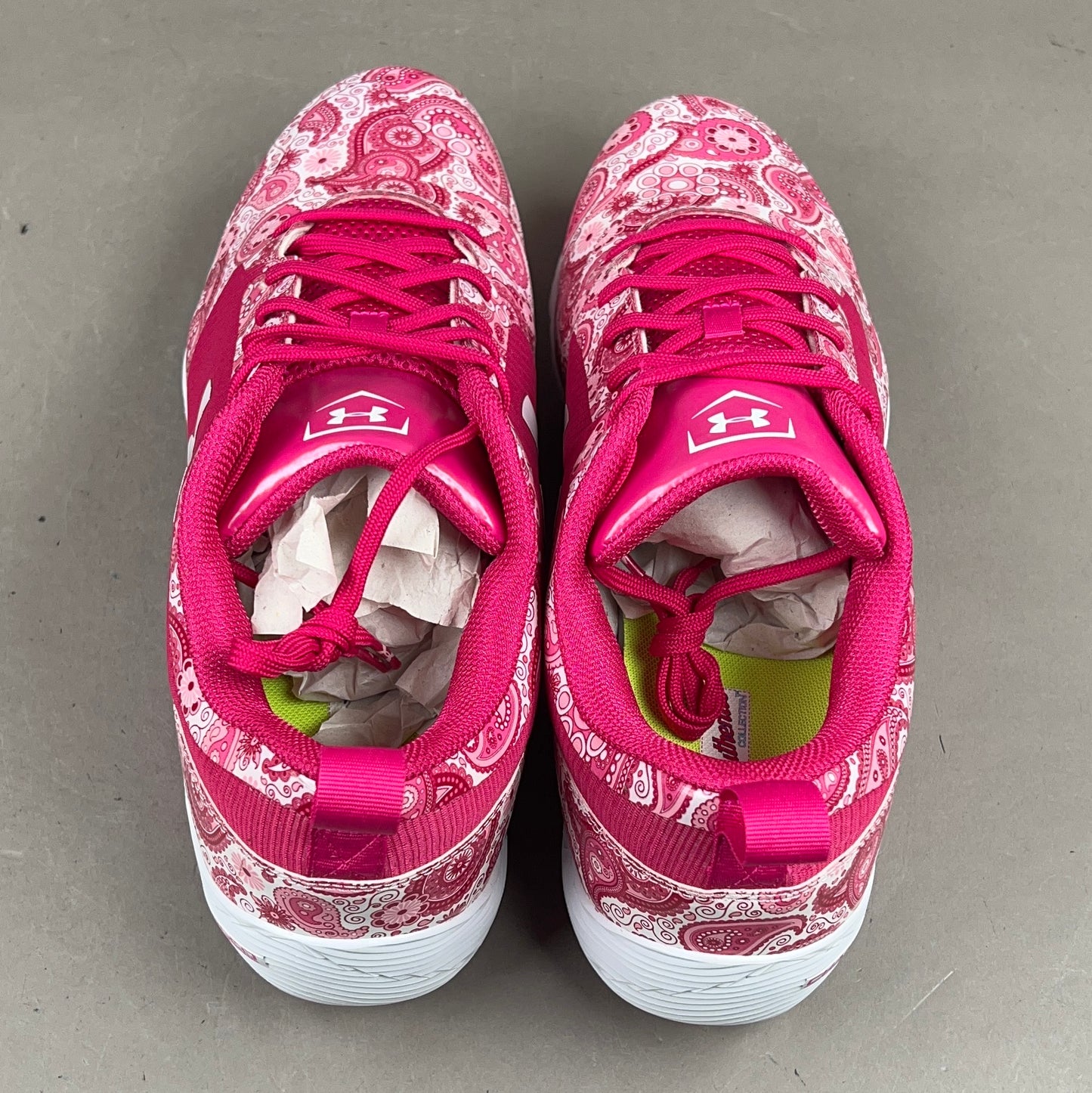 Under Armour Team Heater Low ST Mother's Day Size 12.5 Baseball Cleats