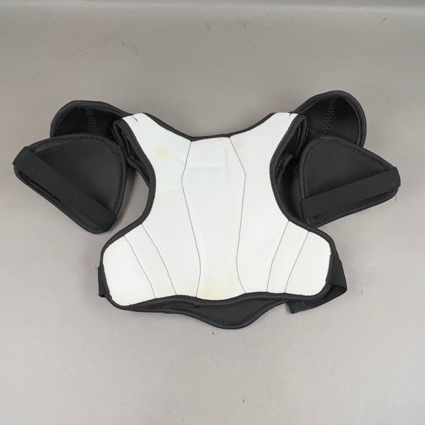 CCM LTP Youth Large Hockey Shoulder Pads