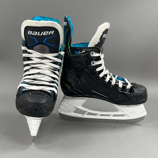 Bauer XLP Size 1 Junior Hockey Skates