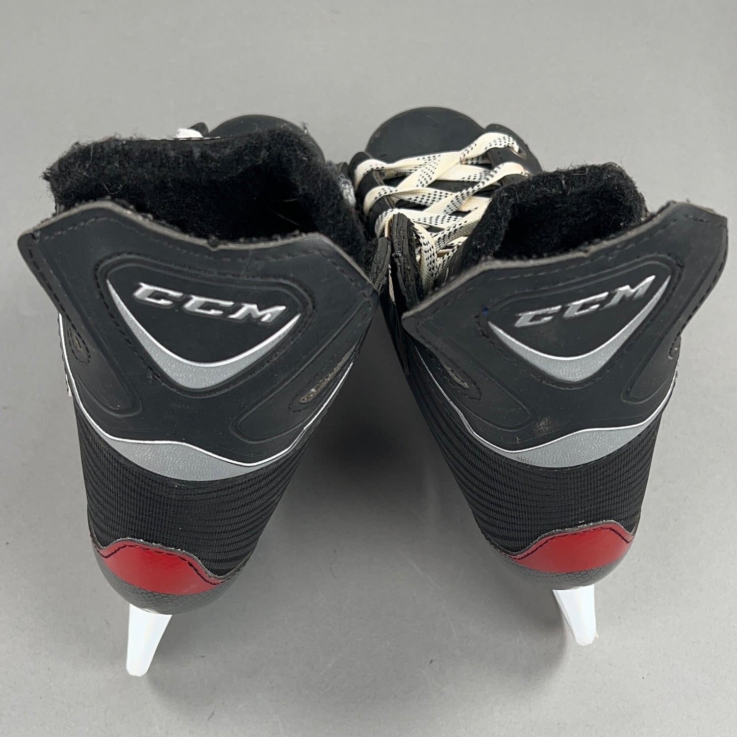 CCM M101 Size 4 Vintage Intermediate Hockey Skates