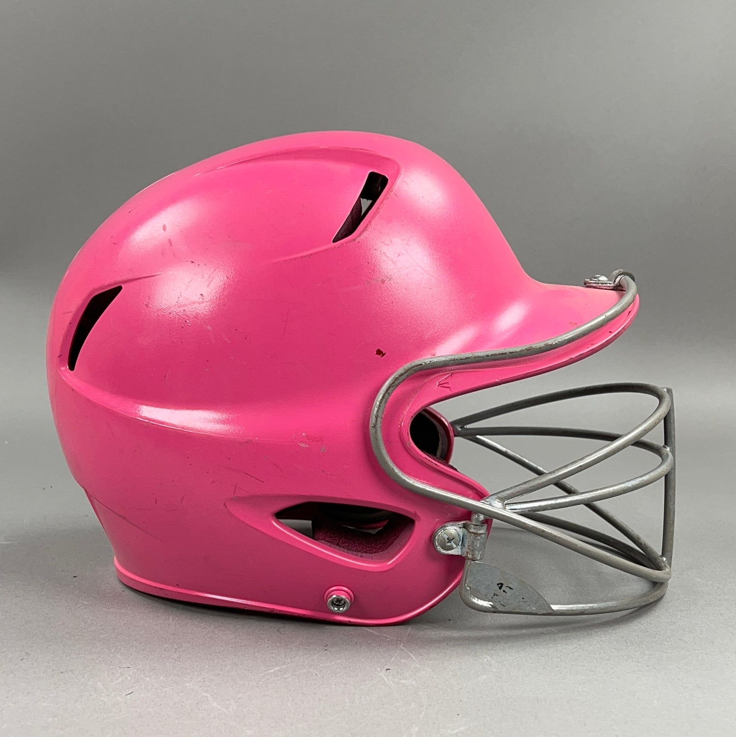 Easton BBSB Medium 6 3/8" to 7 1/8" Junior Softball Batting Helmet
