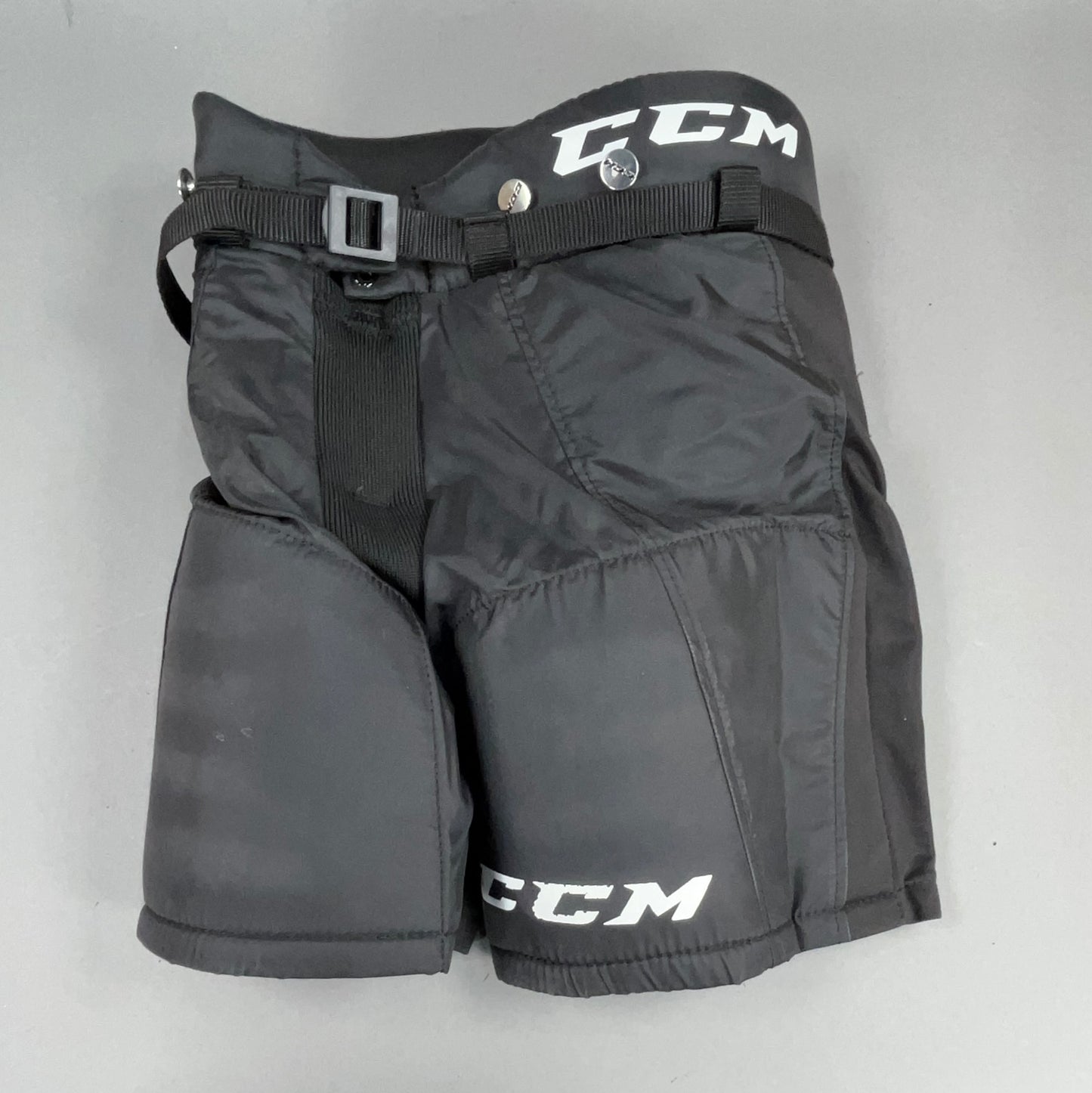 CCM QLT 230 Youth Medium Hockey Pants