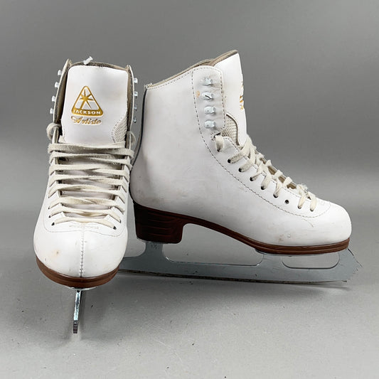 Jackson Artiste Size 5 Ice Skates