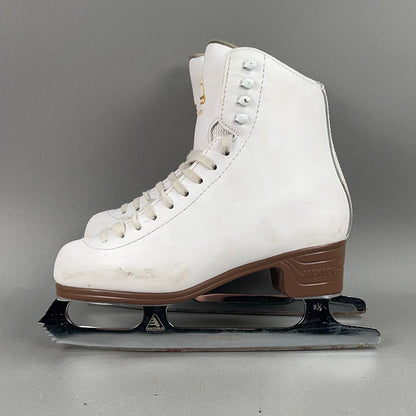 Jackson Artiste Size 5 Ice Skates