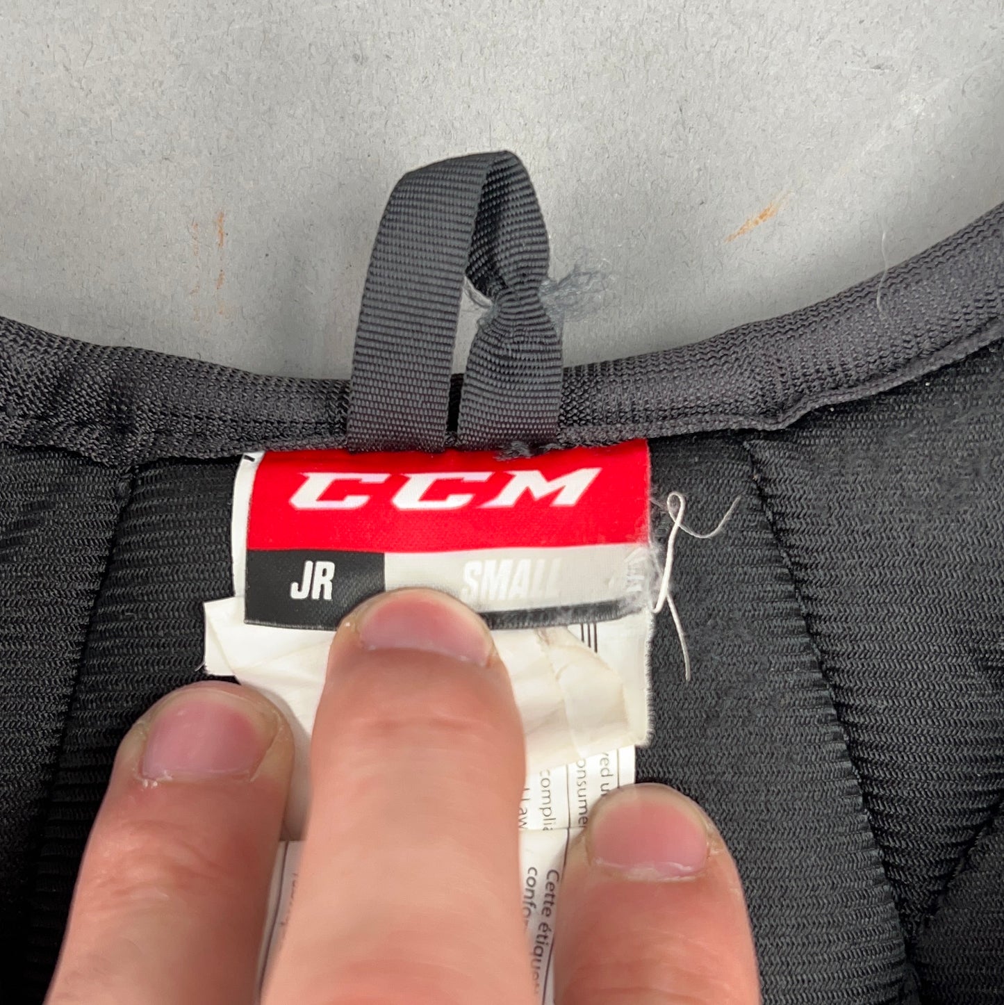 CCM Jetspeed Edge Junior Small Hockey Shoulder Pads