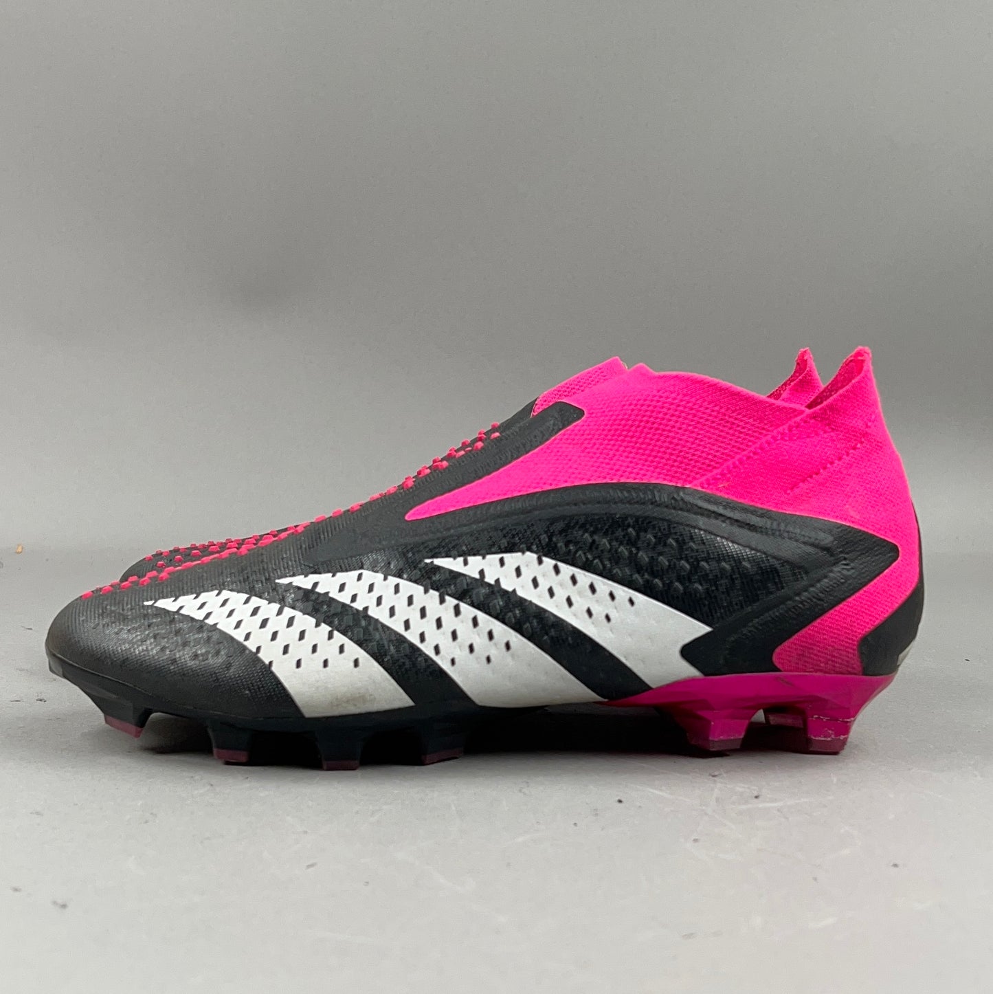 Adidas Predator Accuracy + Size 9 Soccer Cleats