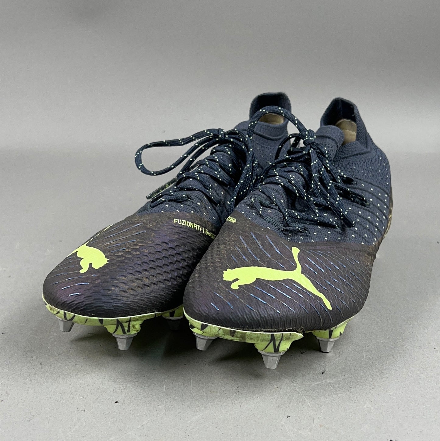 Puma Future Z Size 6 Soccer Cleats