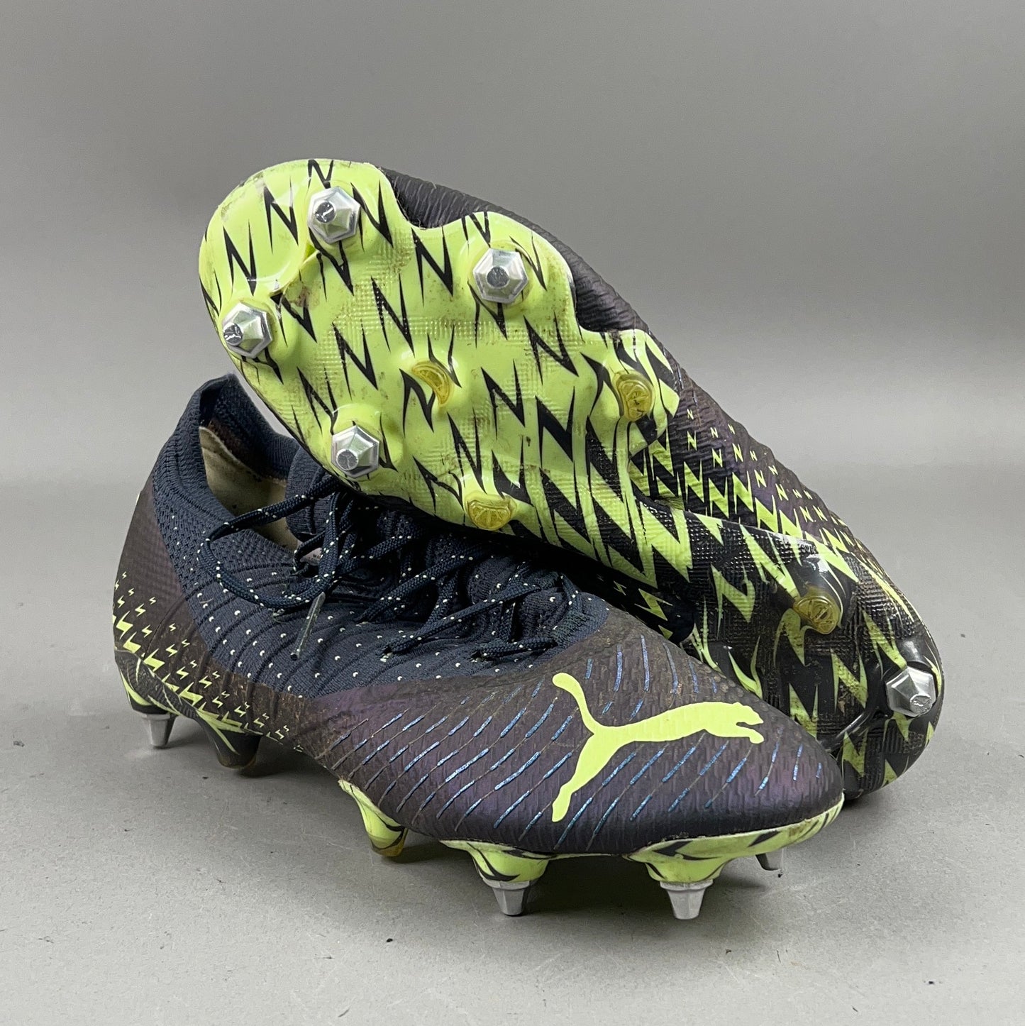 Puma Future Z Size 6 Soccer Cleats