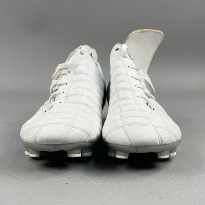 Kelme Leather Size 6.5 Soccer Cleats