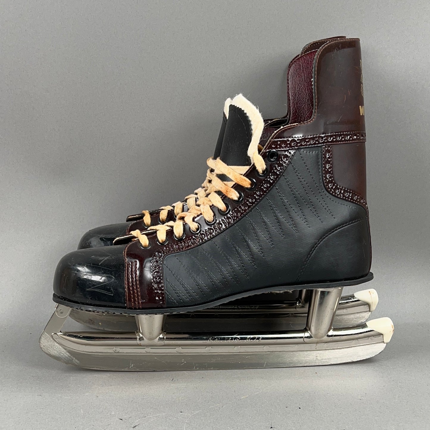 American Wildcat Vintage Size 11 Ice Skates
