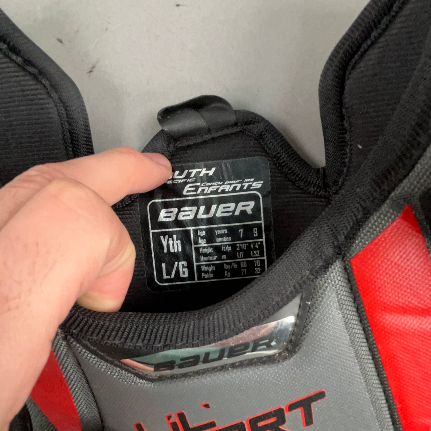 Bauer Lil' Sport Youth Large Hockey Shoulder Pads