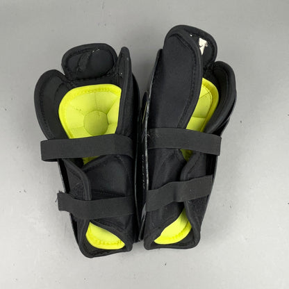 Warrior Alpha DX Youth 9" Hockey Shin Guards