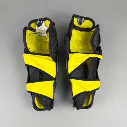 Bauer Ultra Sonic Youth 10" Hockey Shin Guards