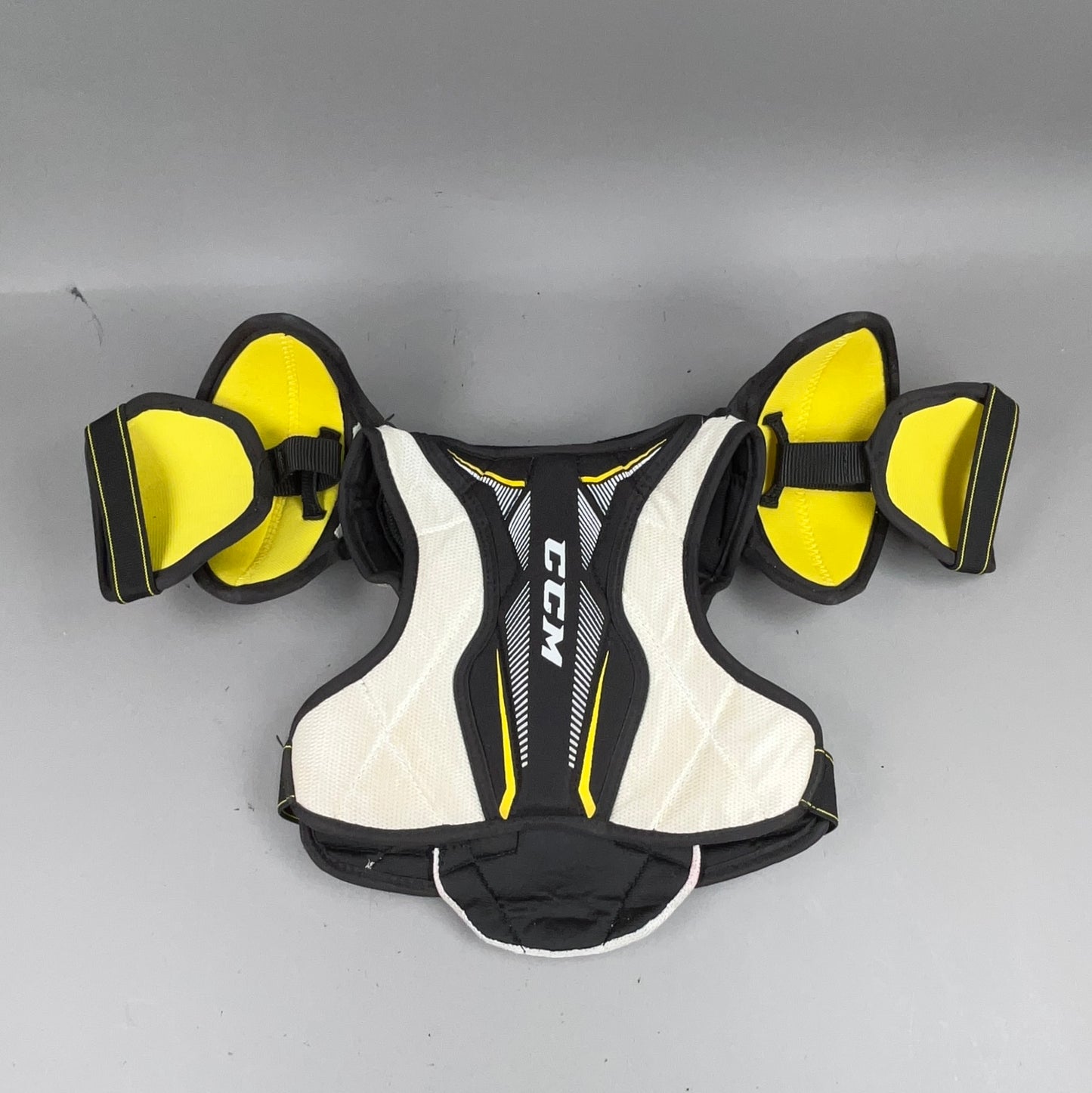 CCM SuperTacks AS1 Youth Large Hockey Shoulder Pads