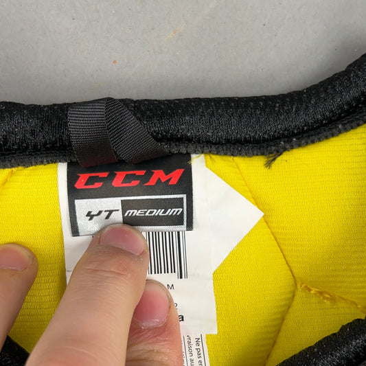 CCM Tacks 3092 Youth Medium Hockey Shoulder Pads
