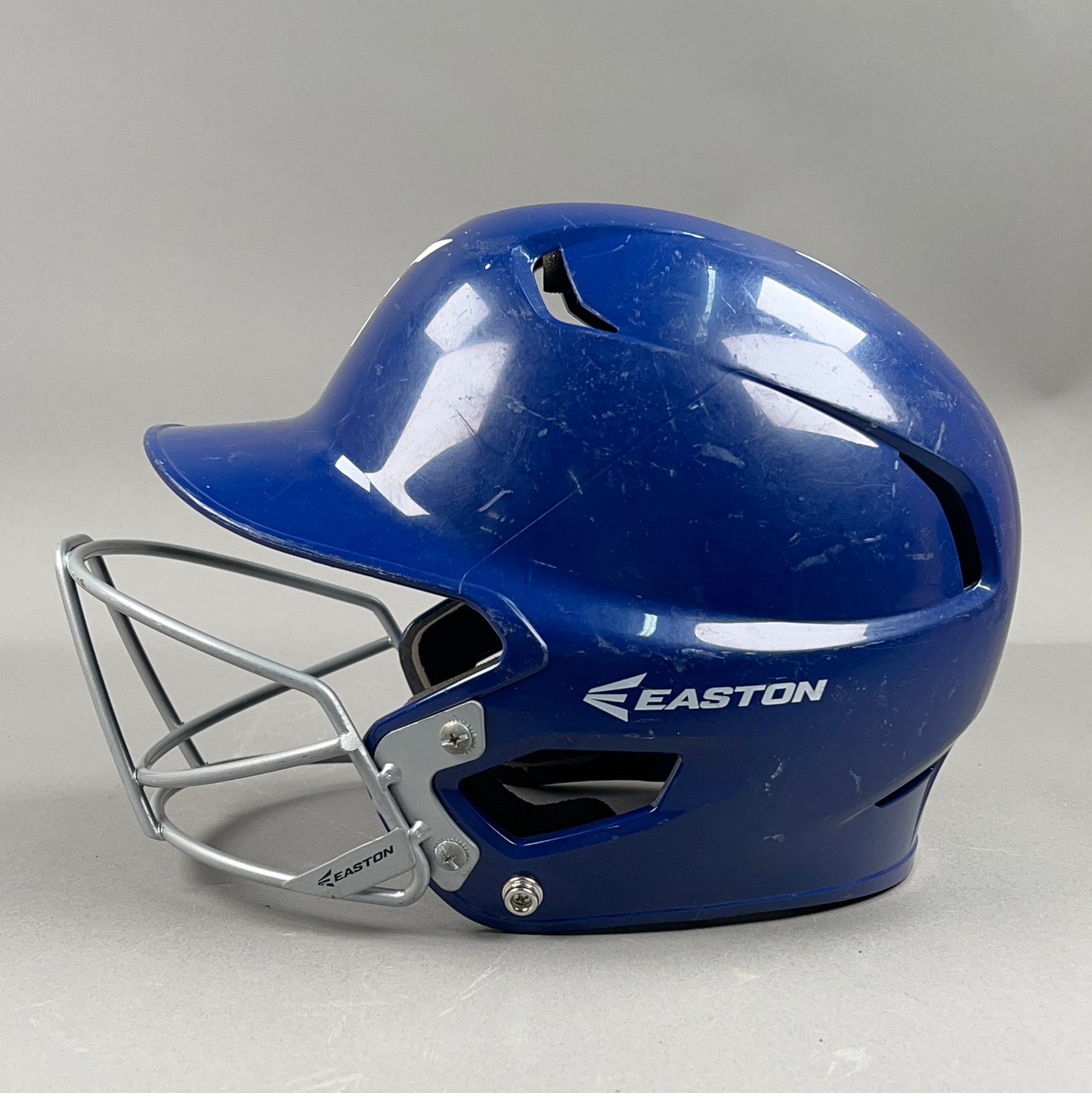 Easton Z5 6 3/8" to 7 1/8" Softball Batting Helmet