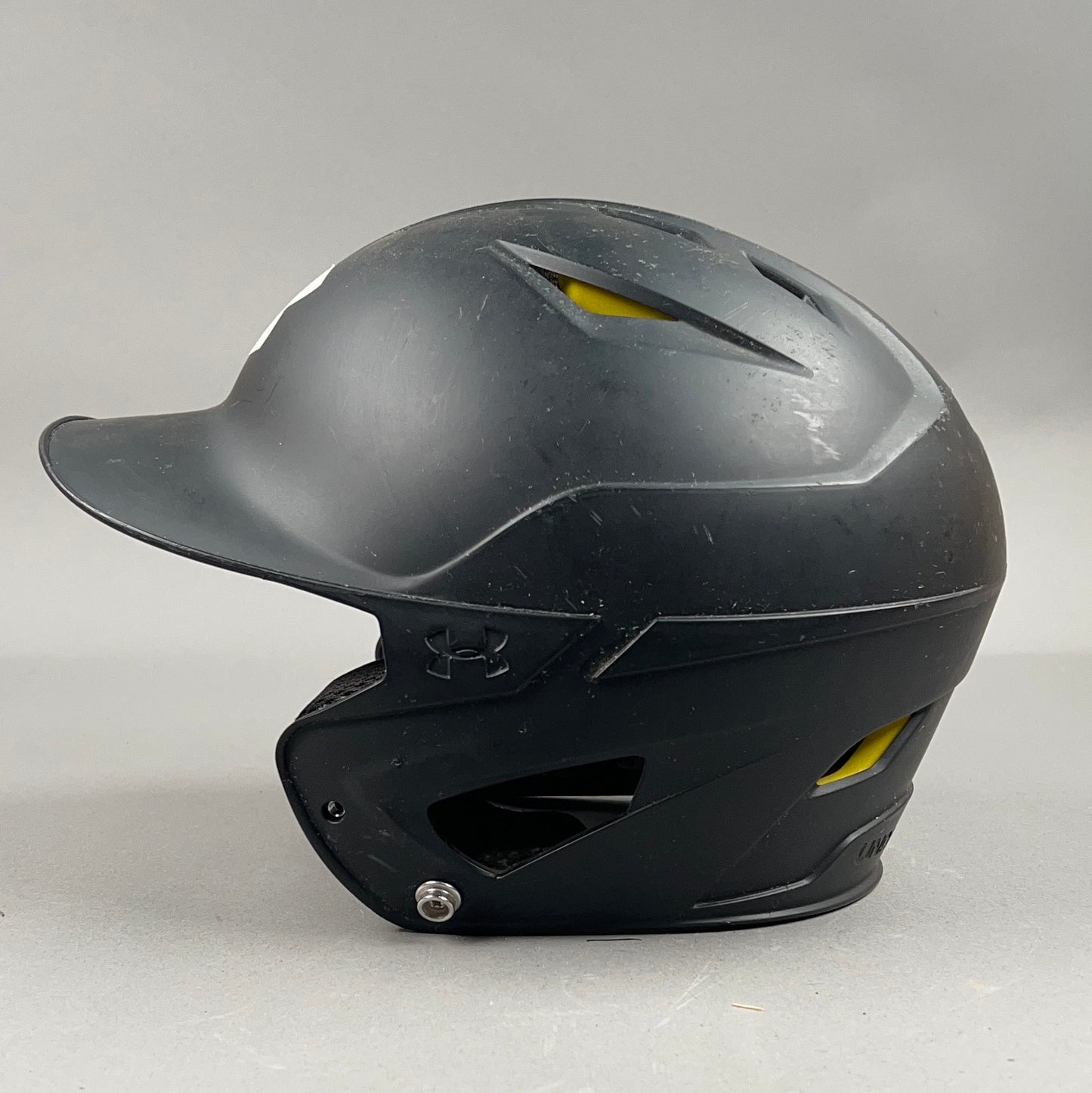 Under Armour UABH2-110 5 7/8" to 6 3/4" Youth Baseball Batting Helmet