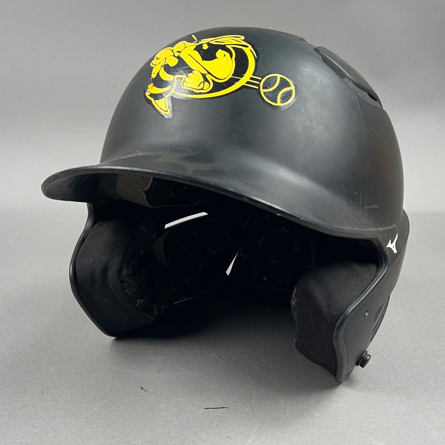 Mizuno B6 6 1/2" to 7 1/4" Baseball Batting Helmet