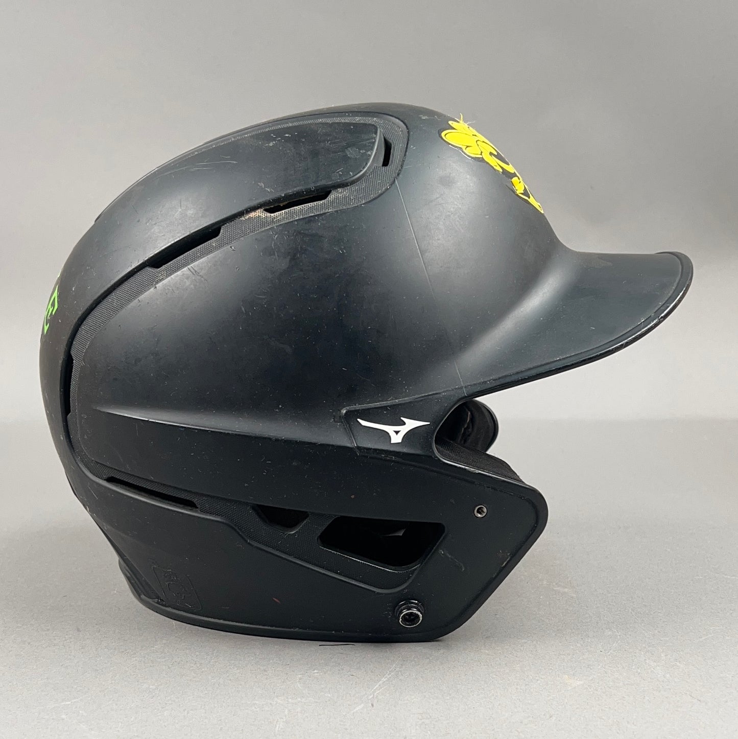 Mizuno B6 6 1/2" to 7 1/4" Baseball Batting Helmet