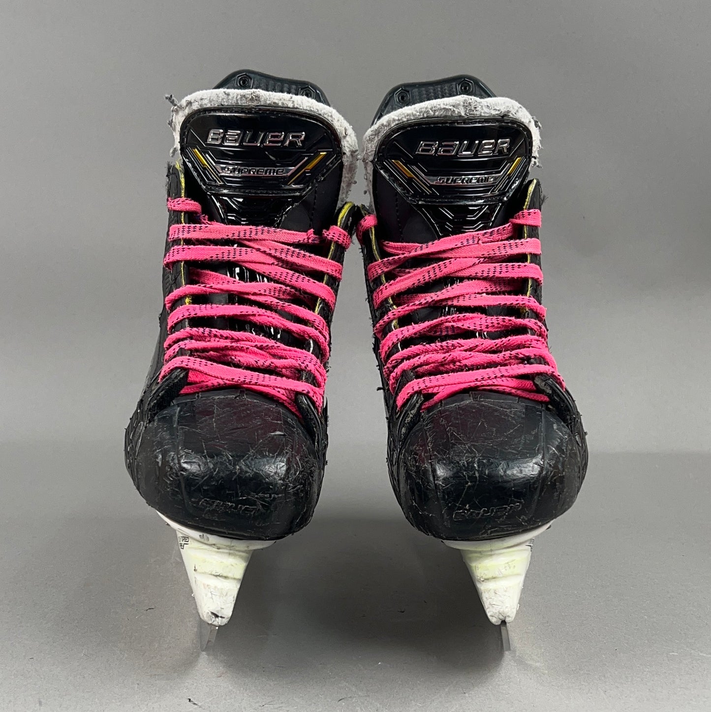 Bauer Supreme M5 Pro Size 4 Fit 2 nIntermediate Hockey Skates