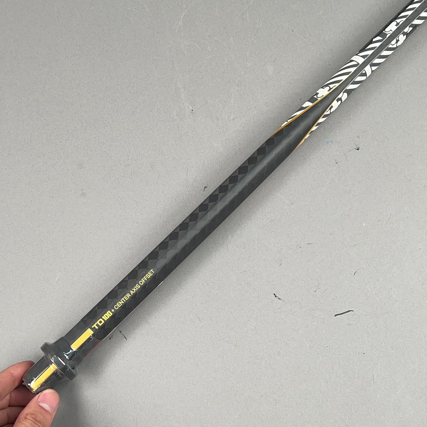 Under Armour TD100+ Loyola Greyhounds 32" Attack / Mid Womens Lacrosse Shaft