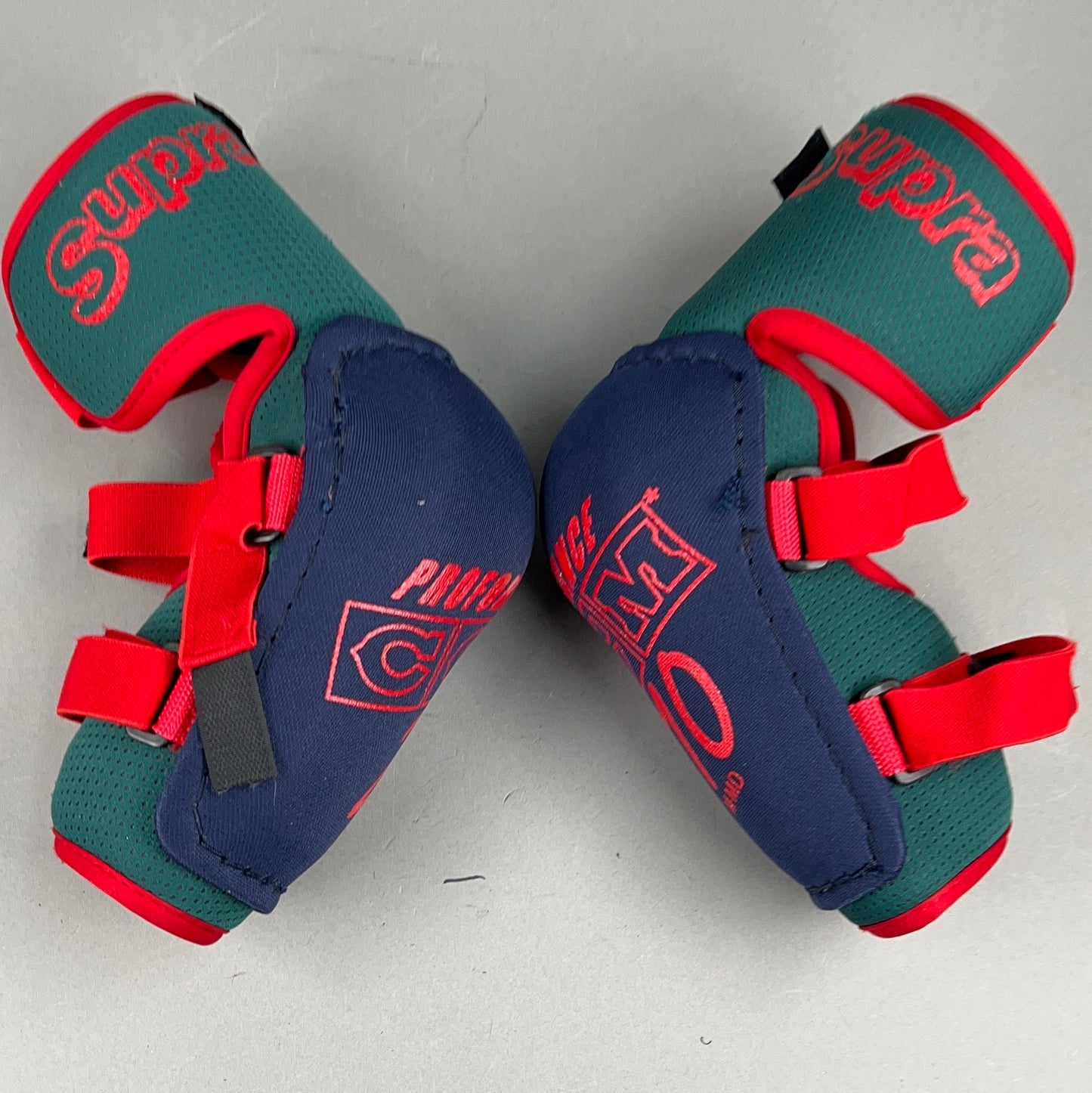 CCM Supra 210 Senior Medium Vintage Hockey Elbow Pads
