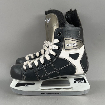 CCM 92 Size 5 Vintage Intermediate Hockey Skates