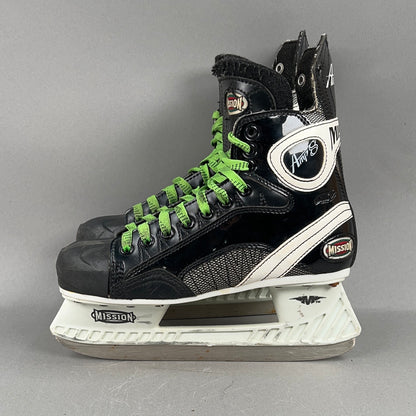 Mission Amp 8 Size 5 Vintage Intermediate Hockey Skates