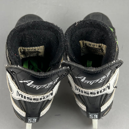 Mission Amp 8 Size 5 Vintage Intermediate Hockey Skates