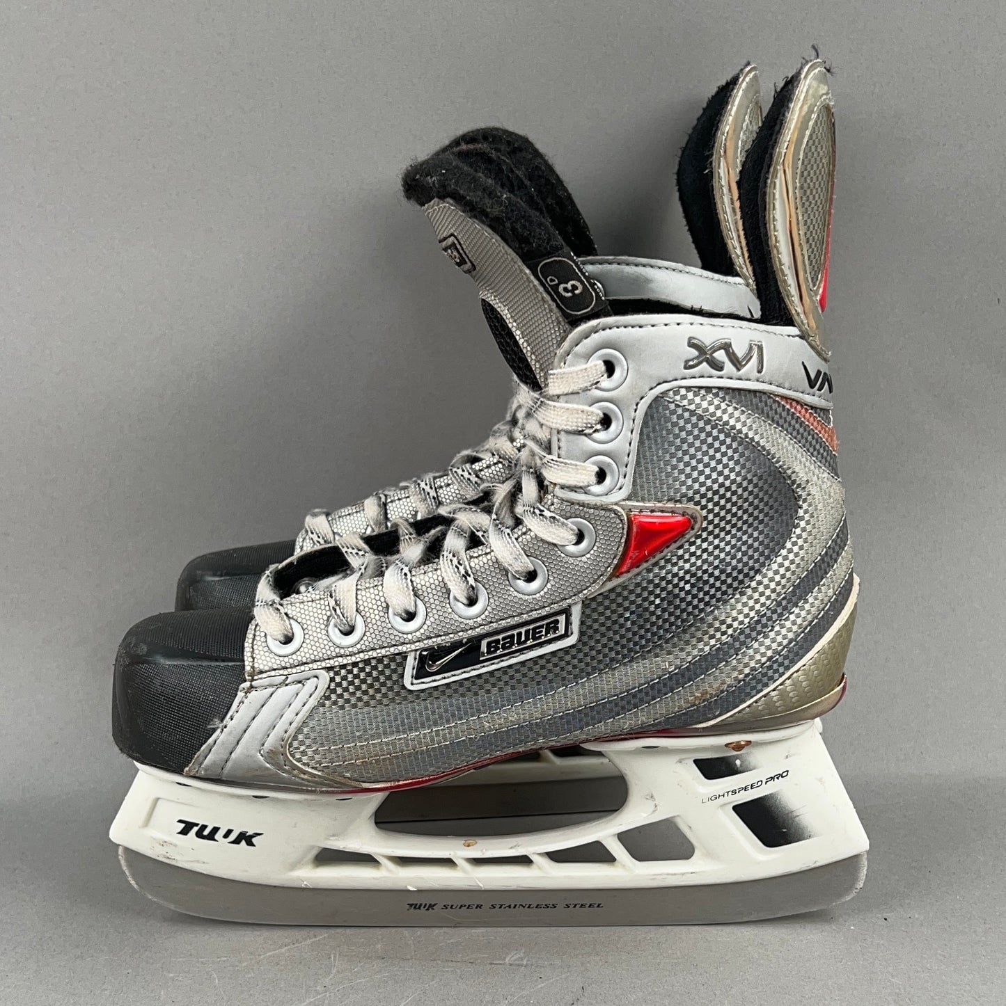 Bauer Vapor XVI Size 3 Junior Hockey Skates