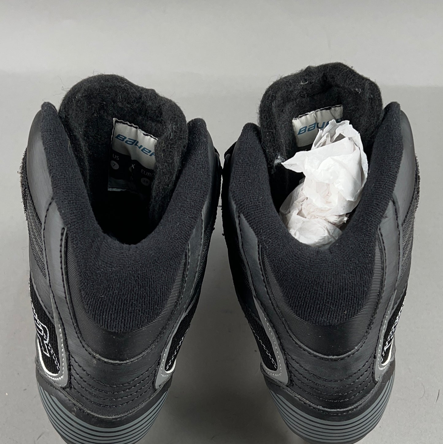 Bauer Flow Size 7 Ice Skates