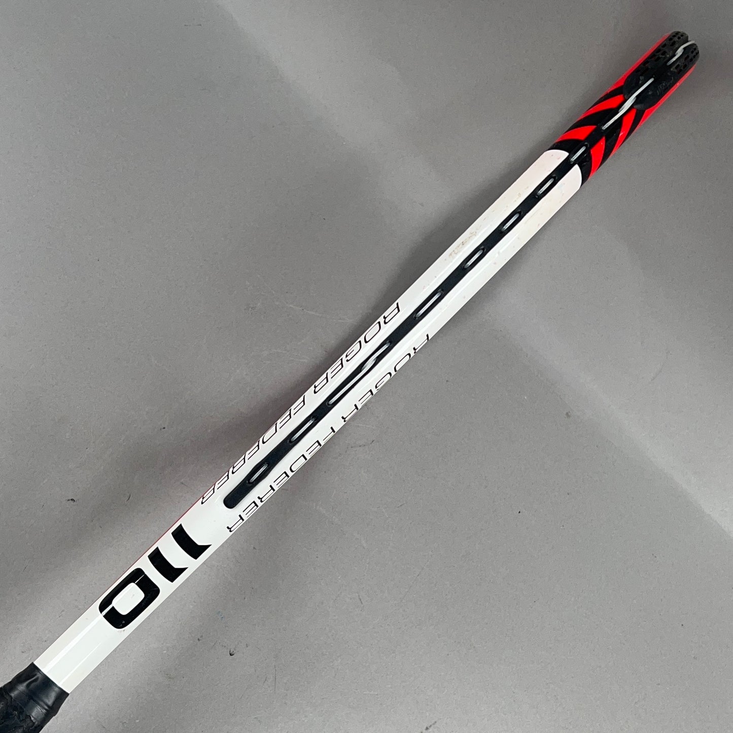 Wilson Roger Federerer 110 Tennis Racquet 4 3/8" Grip & 110in² Head Size