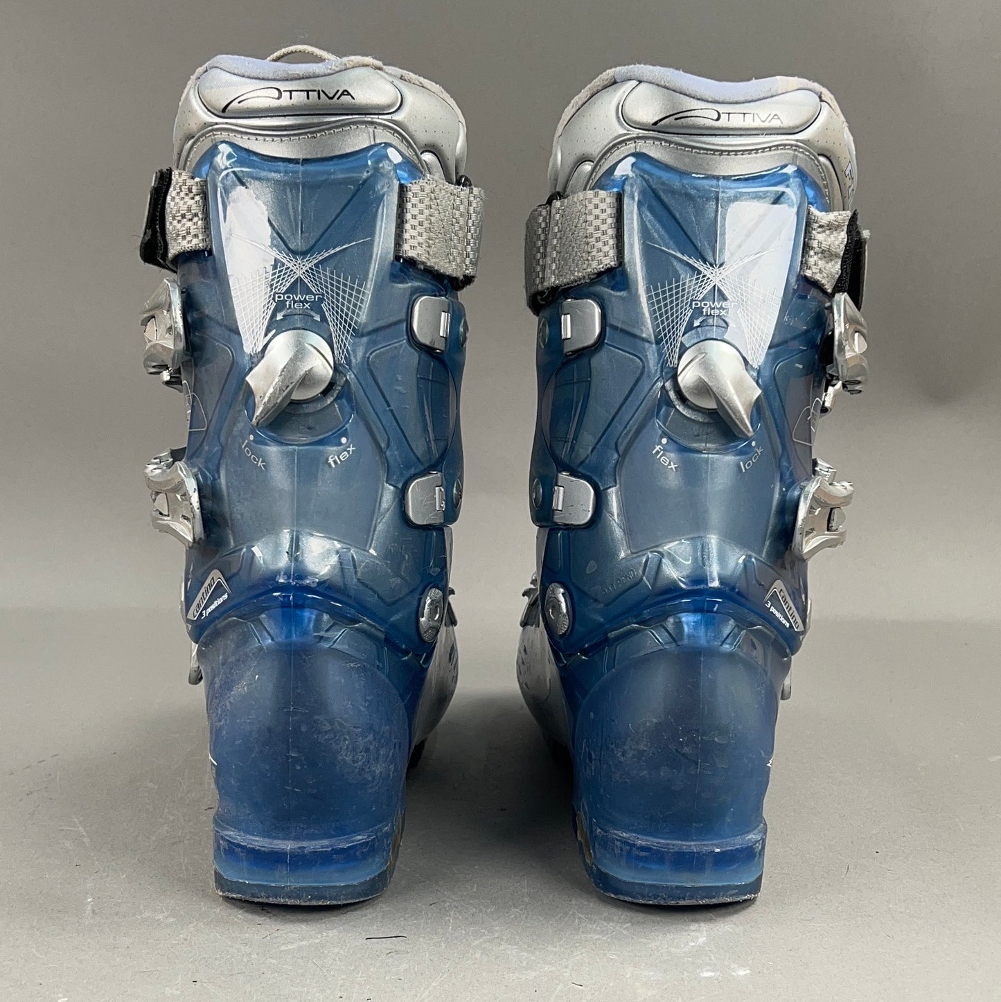 Tecnica Vento 8 Size 25.5-294mm Womens Ski Boots