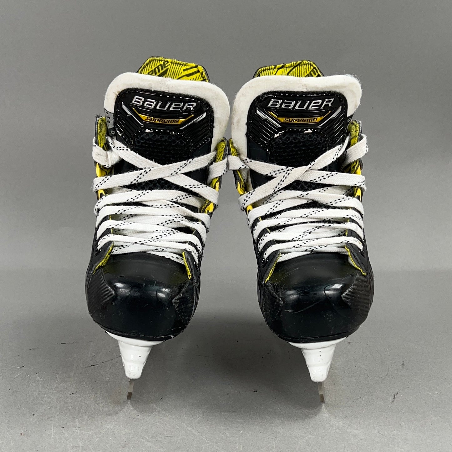 Bauer Supreme M4 Size 11.5Y Youth Hockey Skates