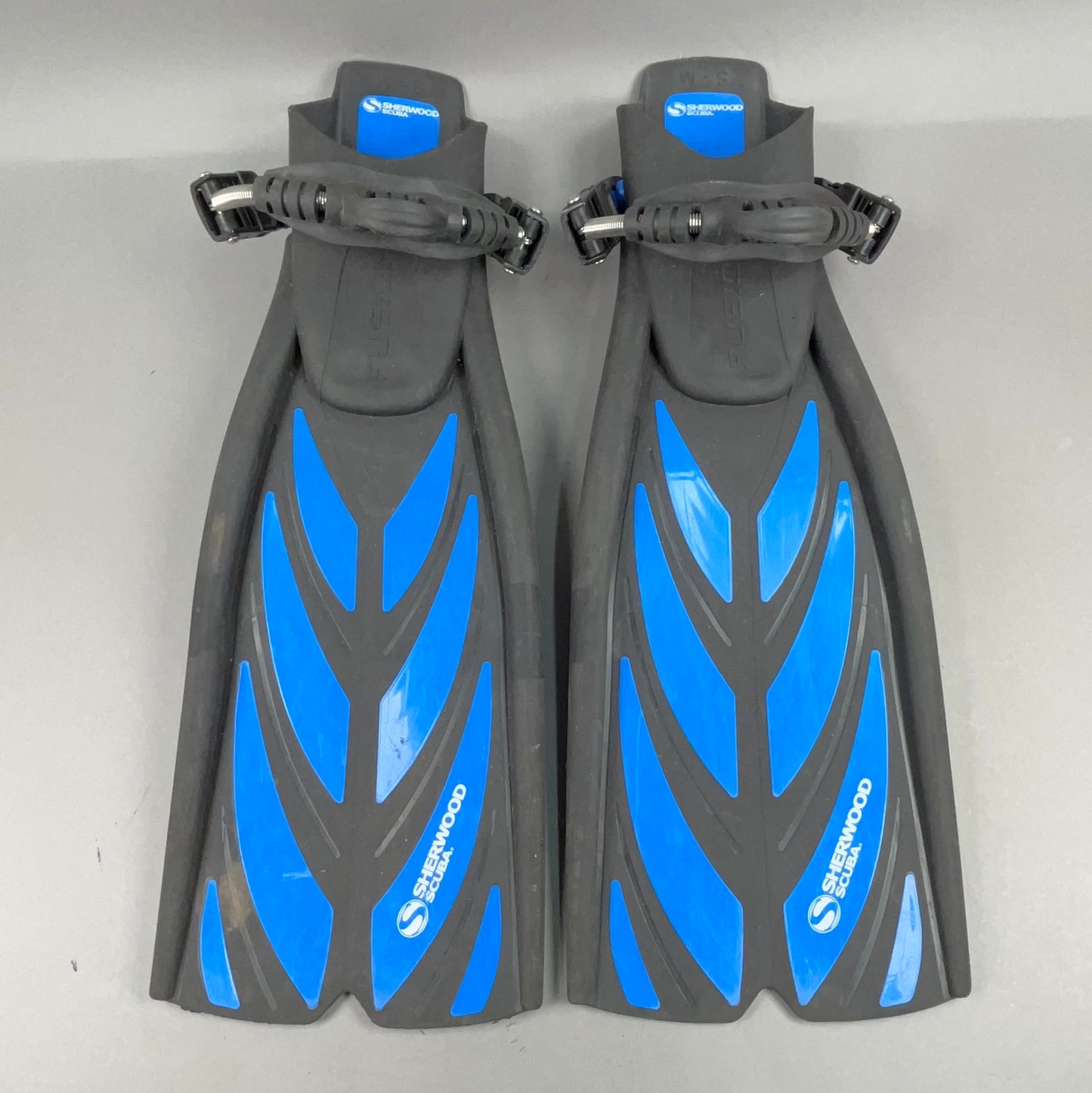 Sherwood Scuba Fusion Open Heel Size S-M Scuba Fins