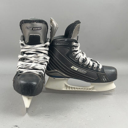 Nike Bauer Supreme 30 Size 5 Vintage Intermediate Hockey Skates