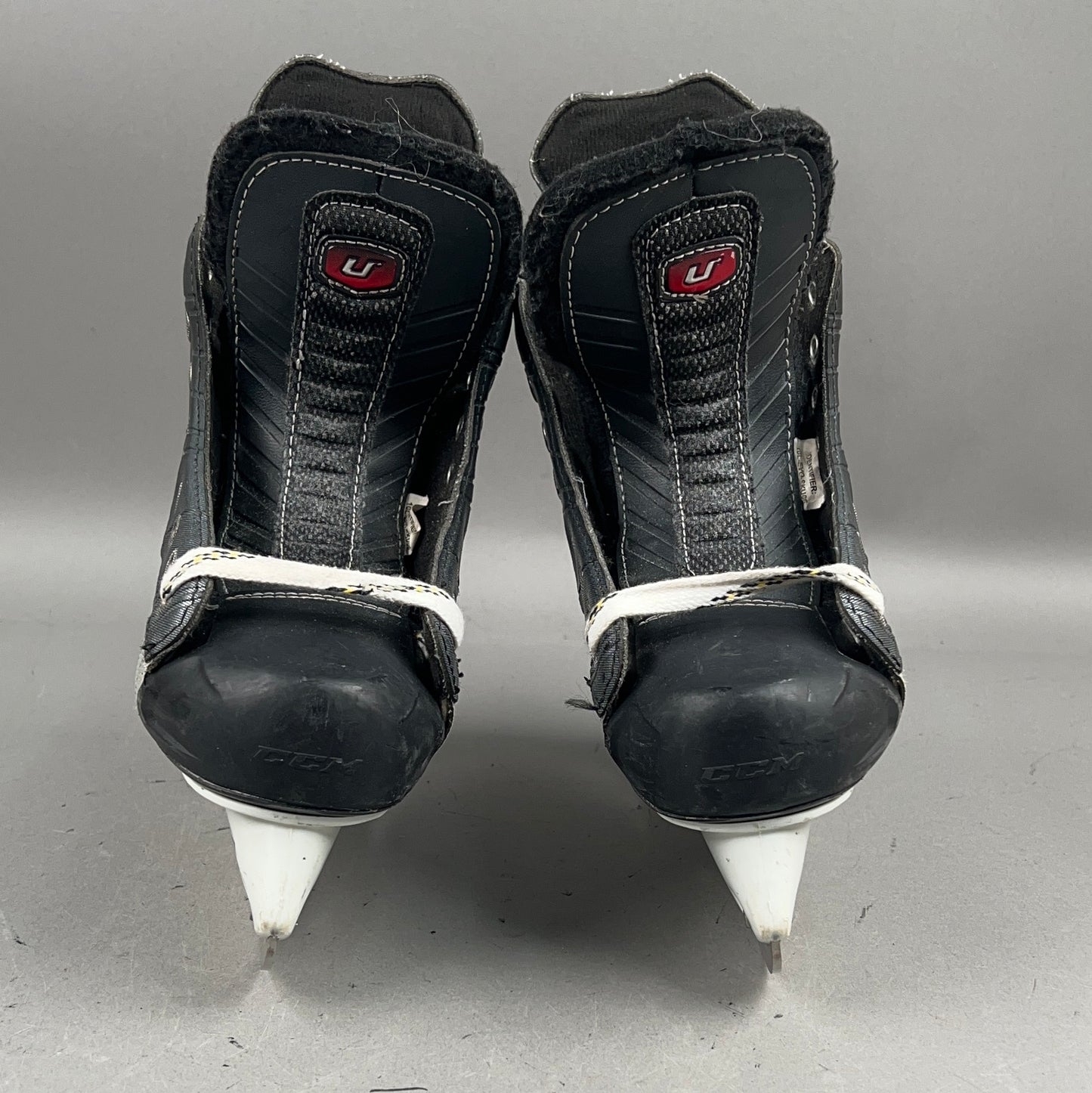 CCM U+ 06 Size 3.5 Junior Hockey Skates