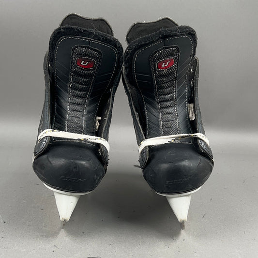 CCM U+ 06 Size 3.5 Junior Hockey Skates